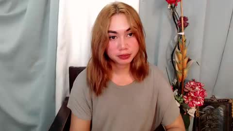 HANNAH online show from 02-08-25, 01:54