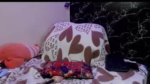    online show from 10-06-25, 02:58