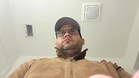 Snapshot of sexy_latino007 chatting on 01-16-25, 05:53 sexy_latino007 online show from 01-16-25, 05:53