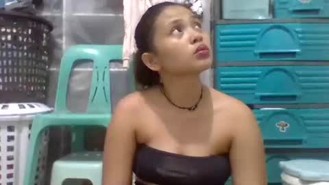 sexy_lips_pinay online show from 09-12-25, 10:15
