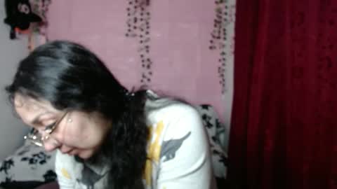 sexy lolas online show from 02-22-25, 06:17