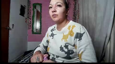 Snapshot of sexy_lolas chatting on 02-01-26, 03:38 sexy lolas online show from 02-01-26, 03:38