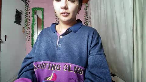 Snapshot of sexy_lolas chatting on 02-15-26, 07:51 sexy lolas online show from 02-15-26, 07:51