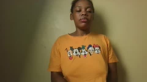 Snapshot of sexy_lyna chatting on 10-29-25, 11:34 sexy_lyna online show from 10-29-25, 11:34