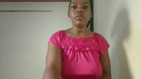 Snapshot of sexy_lyna chatting on 11-29-25, 05:10 sexy_lyna online show from 11-29-25, 05:10