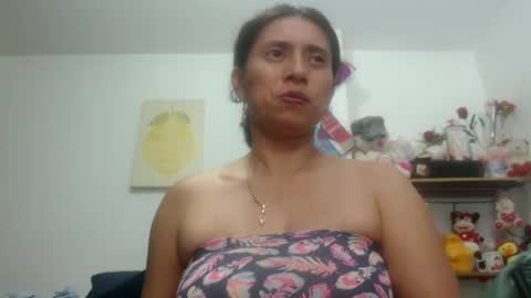 Snapshot of sexy_mary_69 chatting on 09-22-25, 11:29 Mary online show from 09-22-25, 11:29