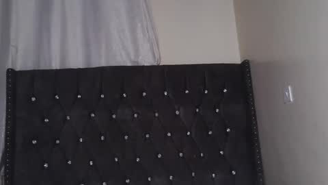 sexy_melanin11 online show from 09-22-25, 07:27