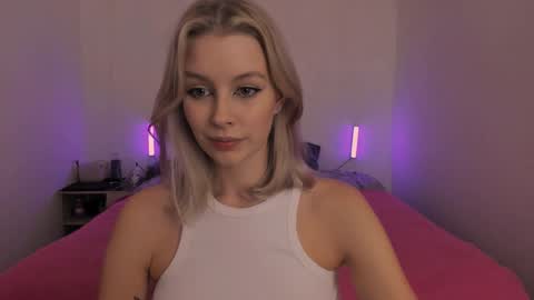 Ellie Mia online show from 12-04-24, 04:38