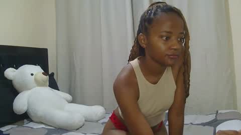 sexy_moh1 online show from 10-24-25, 04:09