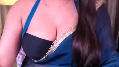 Snapshot of sexy_myra18 chatting on 03-16-26, 05:44 myra online show from 03-16-26, 05:44