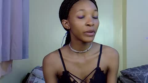 Snapshot of sexy_narohah chatting on 09-23-25, 04:59 Narohah online show from 09-23-25, 04:59