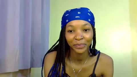 Snapshot of sexy_narohah chatting on 09-26-25, 02:15 Narohah online show from 09-26-25, 02:15