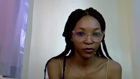 Snapshot of sexy_narohah chatting on 09-30-25, 05:45 Narohah online show from 09-30-25, 05:45