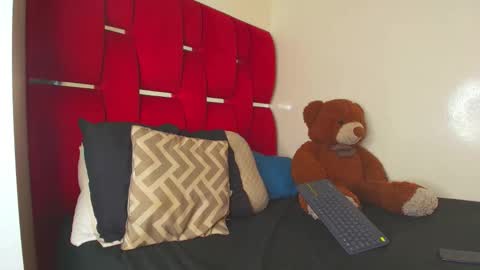 Snapshot of sexy_nicole_ricutty chatting on 11-15-25, 05:09 sexy_nicole_ricutty online show from 11-15-25, 05:09