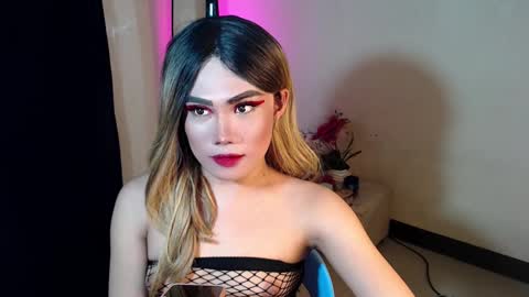 Snapshot of sexy_rc18 chatting on 12-06-24, 06:26 RC online show from 12-06-24, 06:26