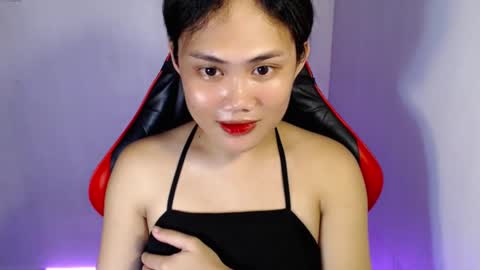 Snapshot of sexy_rc18 chatting on 09-10-25, 11:21 RC online show from 09-10-25, 11:21