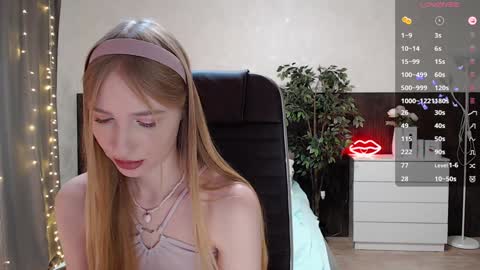 Annie - Your Dream Girl online show from 12-04-24, 08:45