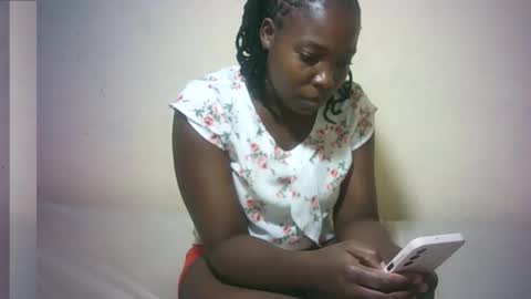 Snapshot of sexy_sandrah chatting on 10-12-25, 01:43 sexy_sandrah online show from 10-12-25, 01:43