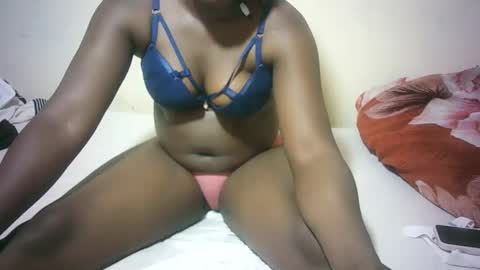 Snapshot of sexy_sandrah chatting on 10-27-25, 07:07 sexy_sandrah online show from 10-27-25, 07:07