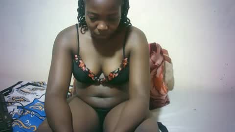 Snapshot of sexy_sandrah chatting on 10-31-25, 12:06 sexy_sandrah online show from 10-31-25, 12:06