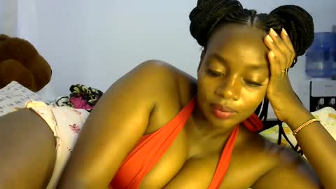 laura online show from 02-10-25, 06:53