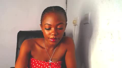 Rae online show from 10-26-25, 09:42