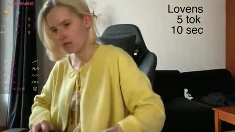 Sexy-Sweets online show from 10-23-25, 09:41