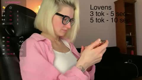 Sexy-Sweets online show from 10-27-25, 05:50