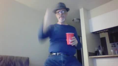 Snapshot of sexy_white_daddy chatting on 03-06-25, 02:51 Daddy online show from 03-06-25, 02:51