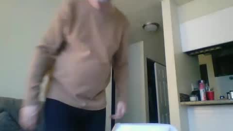 Snapshot of sexy_white_daddy chatting on 03-12-25, 02:20 Daddy online show from 03-12-25, 02:20