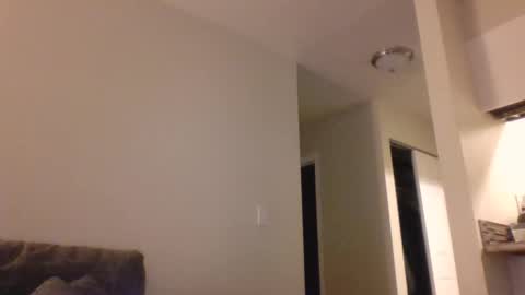 Snapshot of sexy_white_daddy chatting on 03-12-25, 04:13 Daddy online show from 03-12-25, 04:13