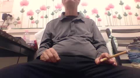 Snapshot of sexy_white_daddy chatting on 10-01-25, 07:42 Daddy online show from 10-01-25, 07:42