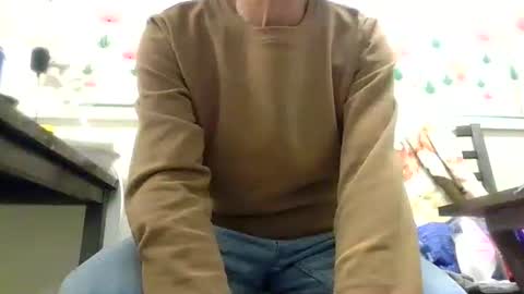 Snapshot of sexy_white_daddy chatting on 02-22-26, 02:13 Daddy online show from 02-22-26, 02:13