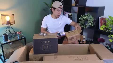 Aisha  Daniel online show from 11-10-25, 06:51