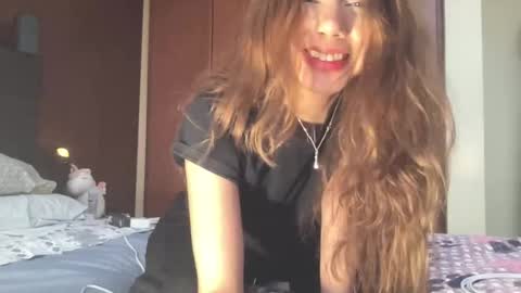 Snapshot of sexyaliceskay chatting on 02-12-26, 07:20 Alice Skay online show from 02-12-26, 07:20