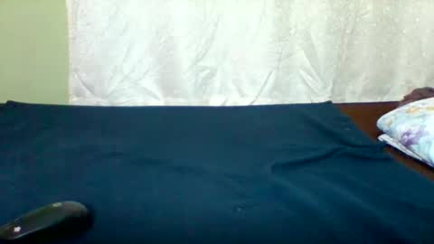 sexyapple2002 online show from 10-16-25, 07:09