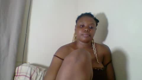 Snapshot of sexyapple2023 chatting on 01-14-25, 08:48 ashley online show from 01-14-25, 08:48
