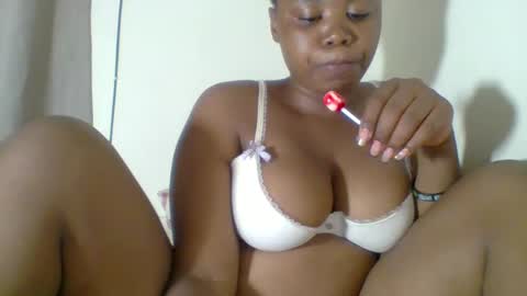 Snapshot of sexyapple2023 chatting on 01-28-25, 09:19 ashley online show from 01-28-25, 09:19