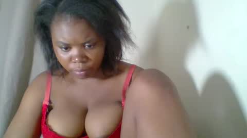 Snapshot of sexyapple2023 chatting on 01-30-25, 03:44 ashley online show from 01-30-25, 03:44
