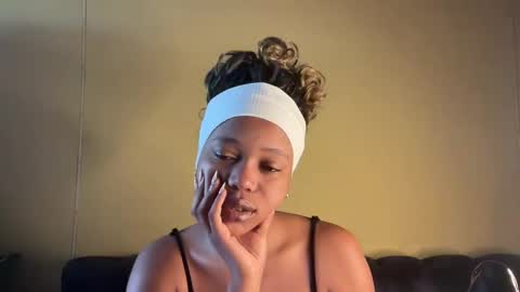 sexyasszeeee online show from 11-13-25, 10:14