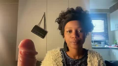 sexyasszeeee online show from 12-14-25, 08:52