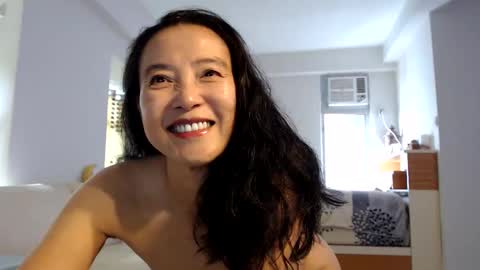 Snapshot of sexybabe520 chatting on 12-05-25, 04:43 sexybabe520 online show from 12-05-25, 04:43