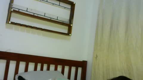 Snapshot of sexybaddie_ chatting on 11-17-25, 12:27 Lisa online show from 11-17-25, 12:27