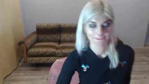 sexybeatriice online show from 12-26-24, 01:21