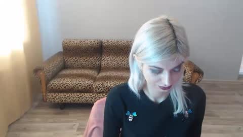 sexybeatriice online show from 01-02-25, 07:12