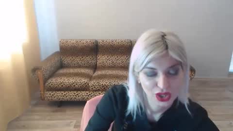 sexybeatriice online show from 01-04-25, 10:16