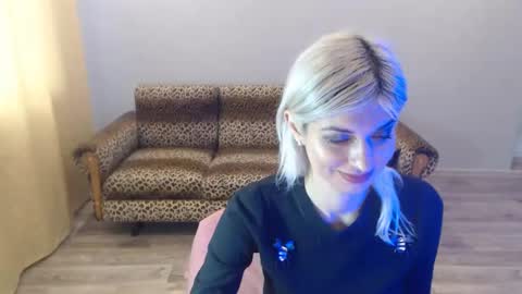 sexybeatriice online show from 01-11-25, 10:08