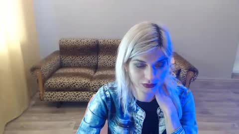 sexybeatriice online show from 01-17-25, 10:22
