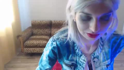 sexybeatriice online show from 02-13-25, 07:03