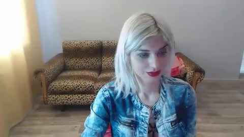 sexybeatriice online show from 02-15-25, 11:28